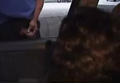 La sesso trans amatoriale ragazza bionda accarezza e succhia il grosso cazzo di Tommy!