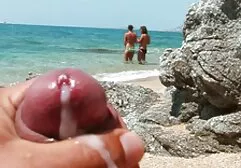 Uomo succhia un grosso porno trans amatoriali italiani cazzo Bumblebee poi scopa il suo culo
