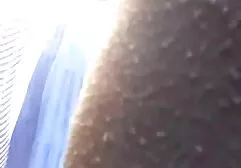 Cavalca i suoi giocattoli amatoriale trans