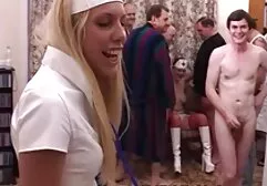 Trafitto video porno amatoriali trans italiani Khloe si masturba la sua figa rosa